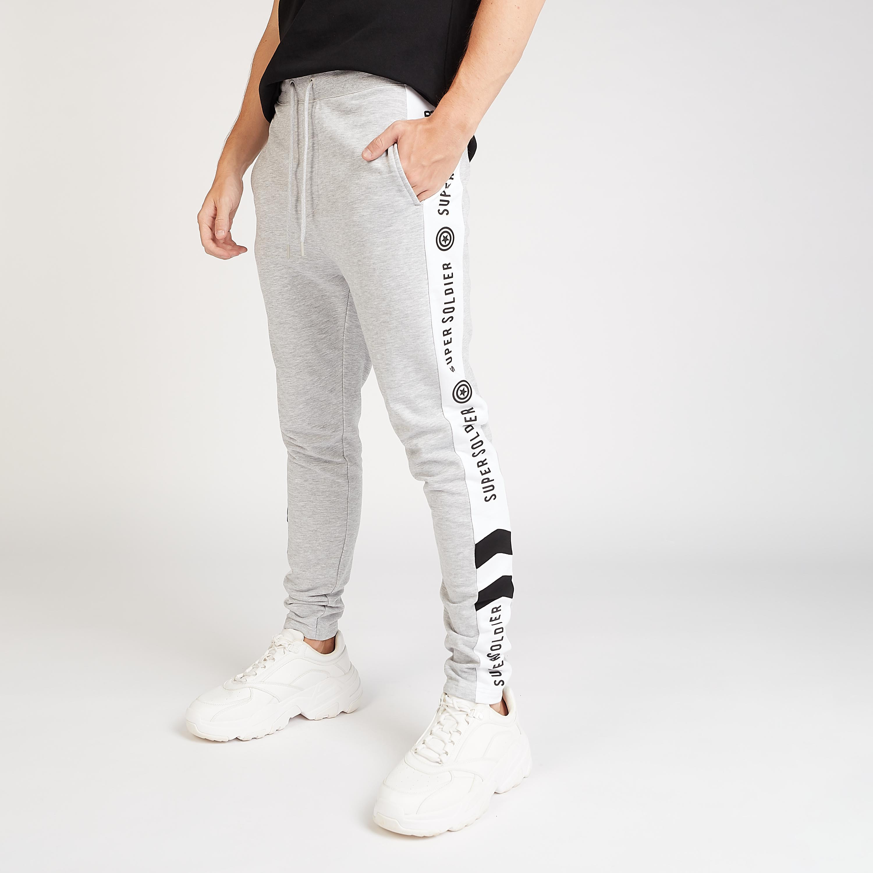 Armani Exchange logo-embroidered Skinny Track Pants - Farfetch
